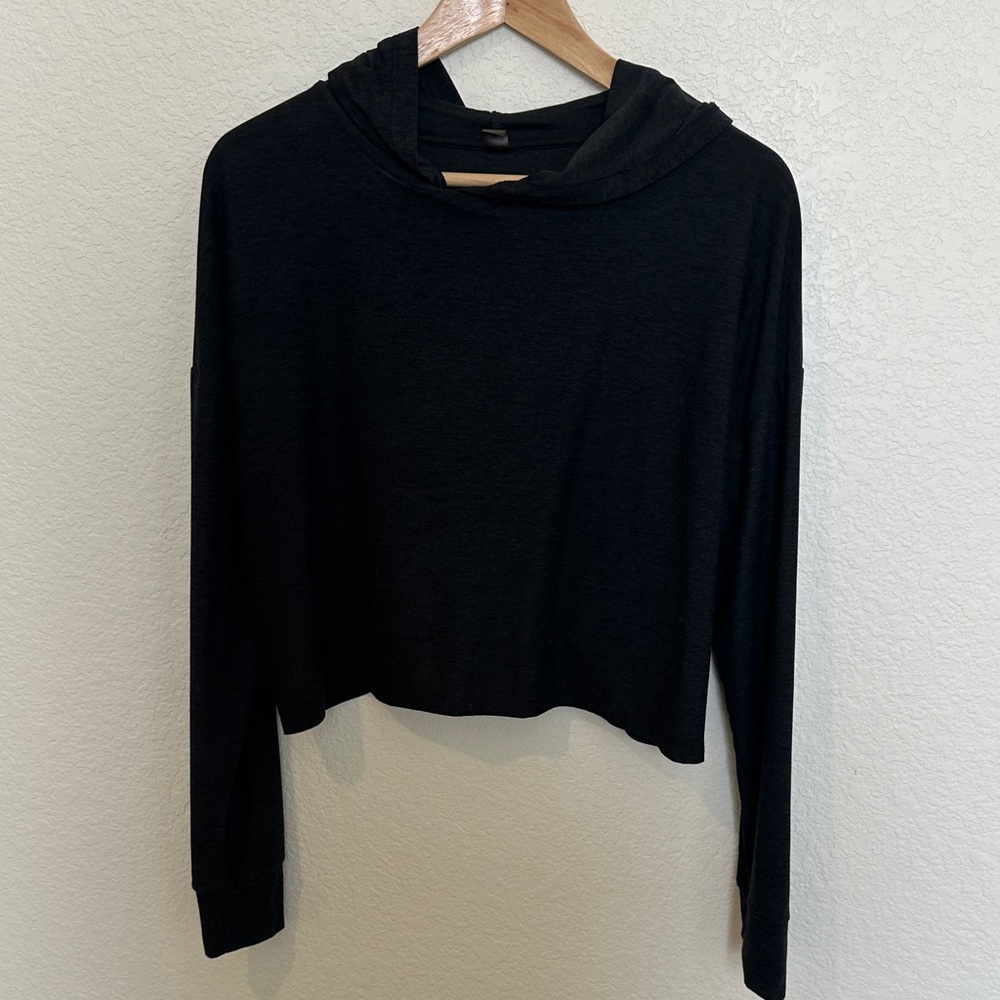 Beyond Yoga Black Cropped Hoodie